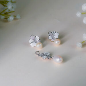 Floral White Enamel Pendant Earrings Set With Chain